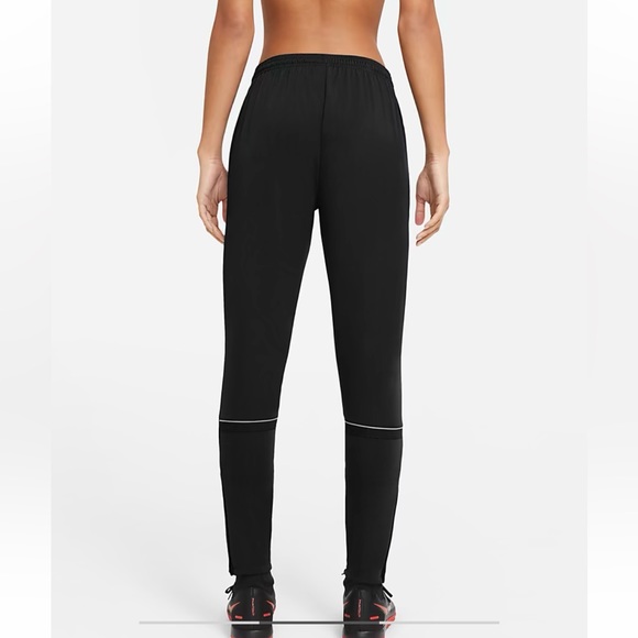 Nike dri-fit soccer pants - Picture 1 of 3